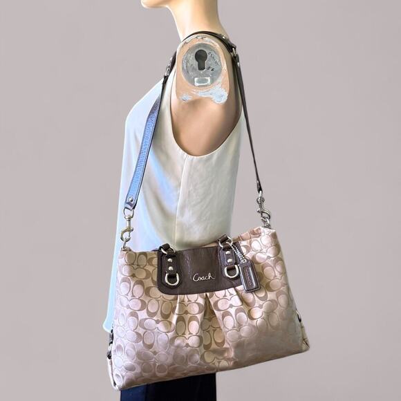 COACH F15510 Ashley Signature Sateen Carryall Khaki Gold Mahogany Leather Silver - Picture 4 of 16